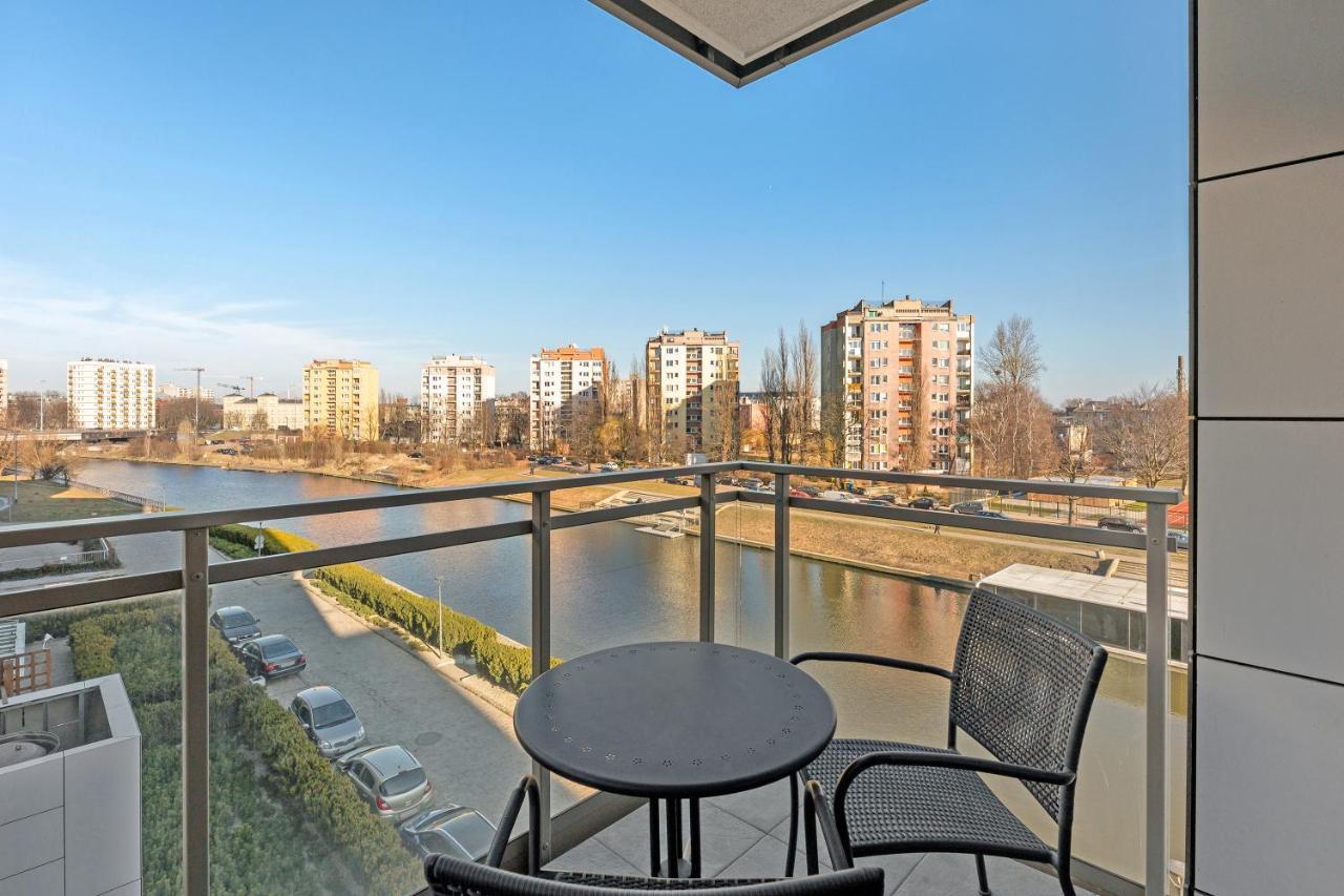 Nowa Motlawa Spa, Pool, Gym & Parking By Downtown Apartments Gdansk Exterior photo