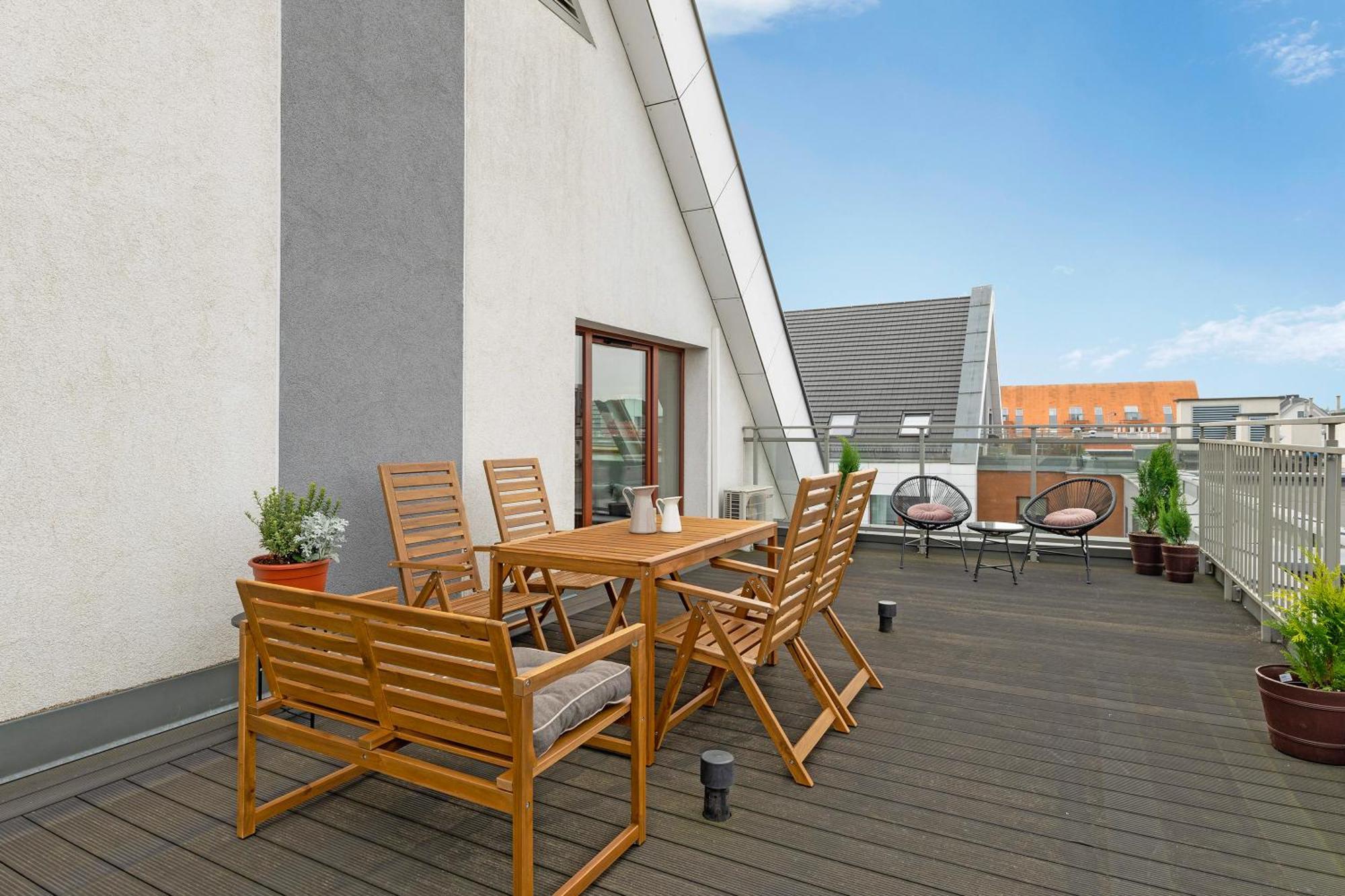 Nowa Motlawa Spa, Pool, Gym & Parking By Downtown Apartments Gdansk Exterior photo