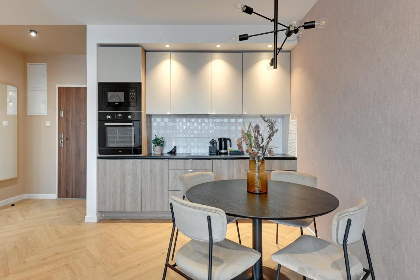 Nowa Motlawa Spa, Pool, Gym & Parking By Downtown Apartments Gdansk Room photo